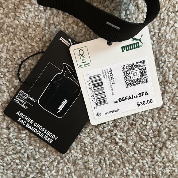 BNWT Puma Crossbody - Picture 3 of 3